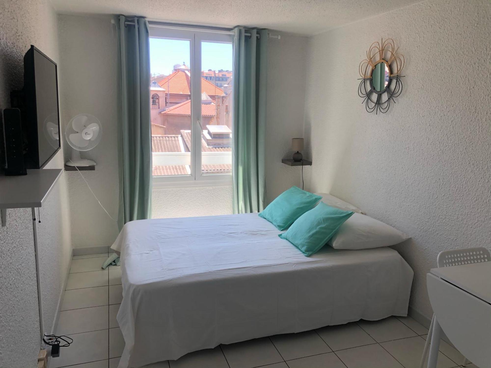 Au Coeur Du Vieux Port Apartment Marsilia Exterior foto